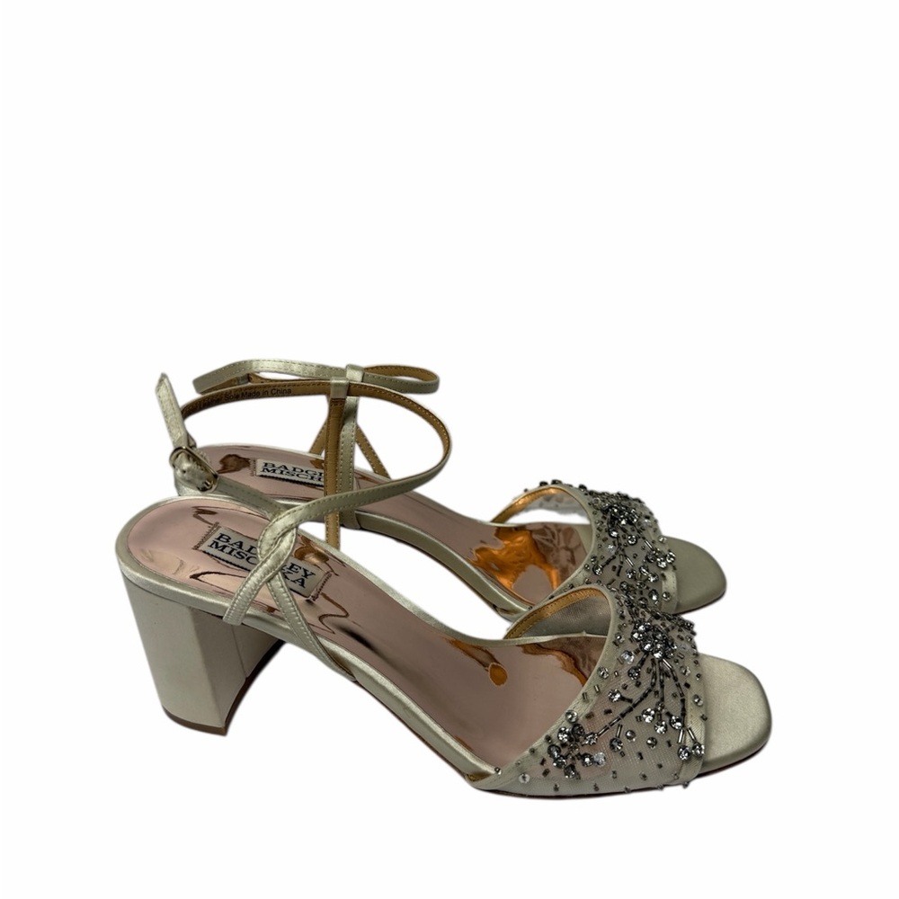 Badgley Mischka Women's Blaine Ivory Satin Jeweled Dress Sandal Heels Wedding 9